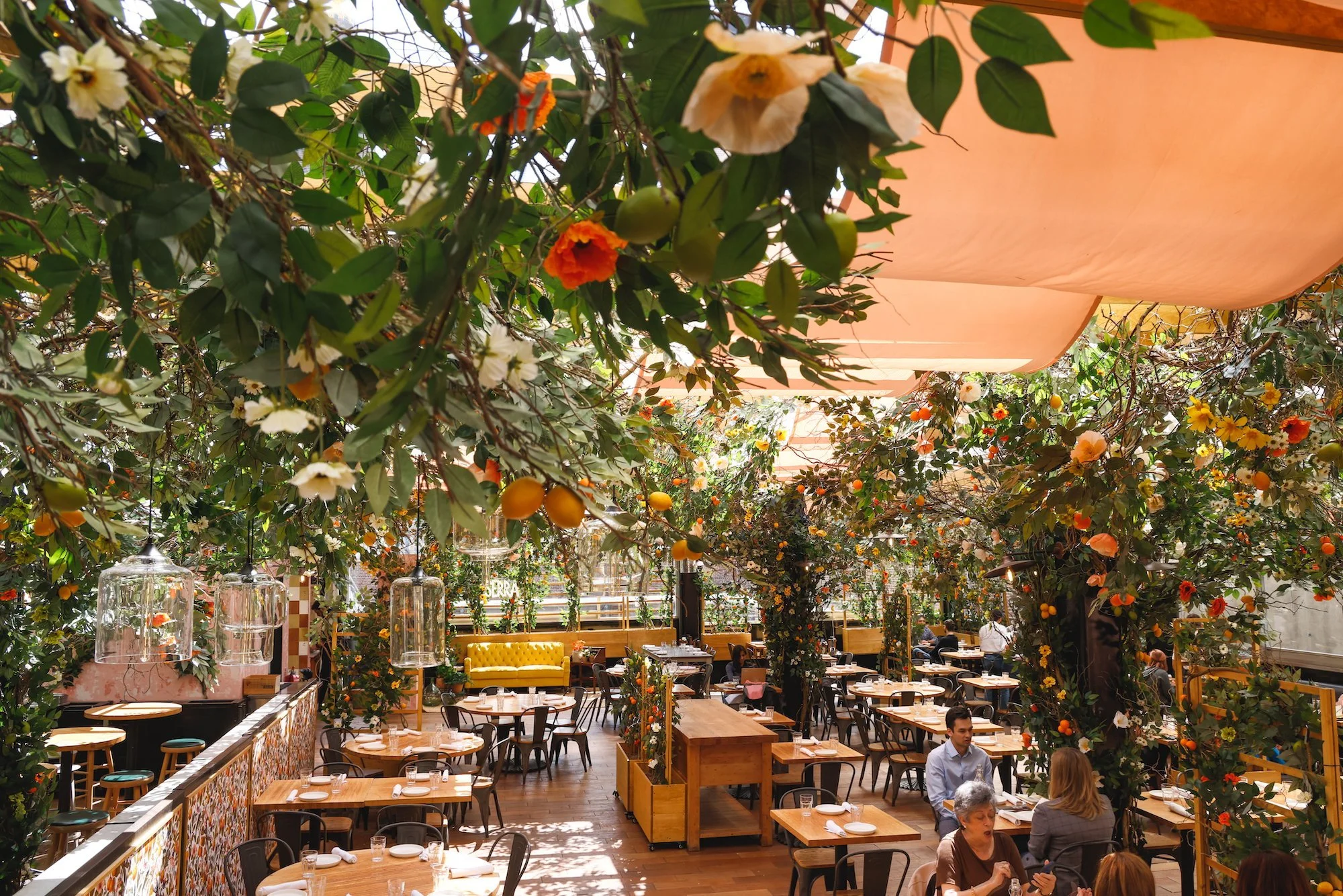 Garden-inspired dining room